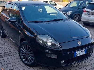 Usata Fiat Punto 70 CV (51 kW) 2013 Utilitaria