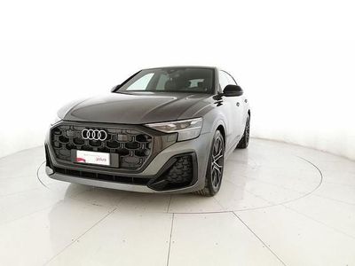 Usata Audi Q8 S-Line 286 CV (210 kW) 2025 Grigio SUV