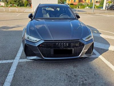 Usata Audi RS6 Ambiente 600 CV (441 kW) 2021 Grigio Station wagon