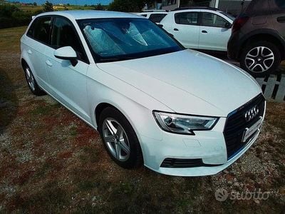 Usata Audi A3 Business 150 CV (110 kW) 2020 Bianco Berlina