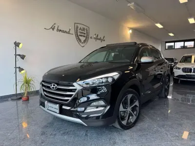 Käytetty Hyundai Tucson Edition 141 HP (103 kW) 2017 Musta Katumaasturi