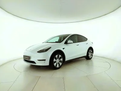 Usata Tesla Model Y 378 kW (514 CV) 2023 Bianco SUV