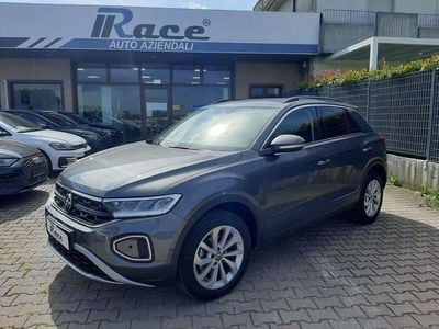 Usata VW T-Roc 110 CV (80 kW) 2023 Bianco SUV