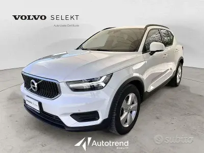Usata Volvo XC40 Momentum 129 CV (94 kW) 2021 Bianco SUV