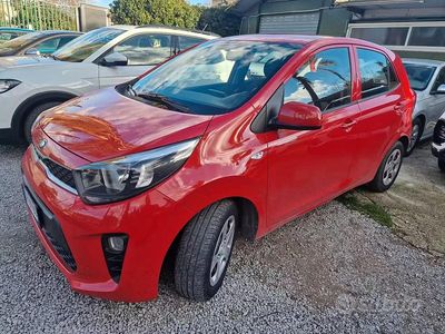 Gebraucht Kia Picanto 65 PS (47 kW) 2018 Rot Kleinwagen