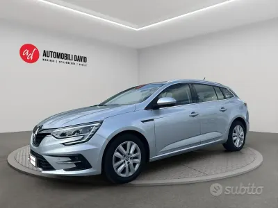 Usata Renault Mégane GrandTour Equilibre 116 CV (85 kW) 2022 Grigio Station wagon