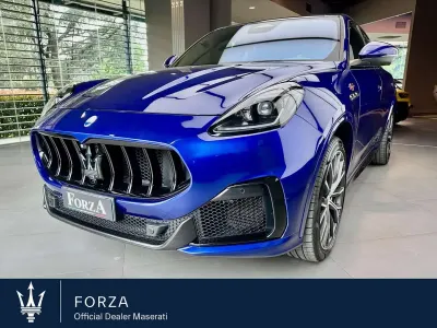 Usata Maserati Grecale 530 CV (389 kW) 2022 Blu intenso SUV