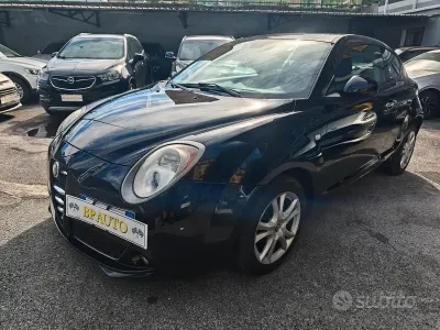 Usata Alfa Romeo MiTo Distinctive 79 CV (58 kW) 2011 Nero Utilitaria