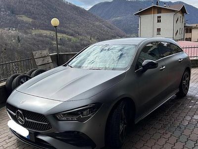 Usata Mercedes CLA200 AMG line 163 CV (119 kW) 2024 Grigio Station wagon