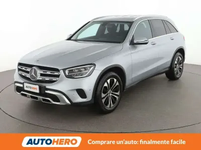 Usata Mercedes GLC220 Business 194 CV (142 kW) 2022 Argento SUV