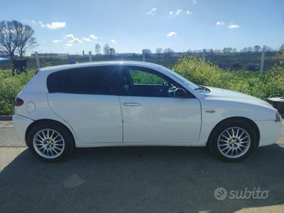 usata Alfa Romeo 147 120cavalli 1.9