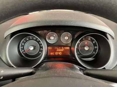 Usata Fiat Punto Street 105 CV (77 kW) 2015 Utilitaria