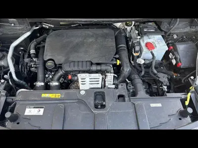 Usata Peugeot 3008 Active 130 CV (95 kW) 2017 Grigio scuro SUV