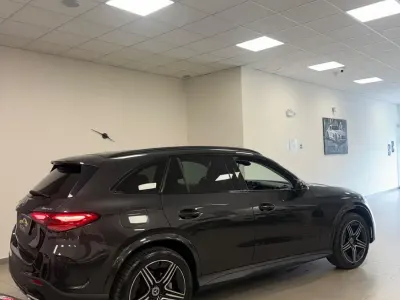 Usata Mercedes GLC300 AMG Line Premium Plus 269 CV (197 kW) 2023 Grigio SUV