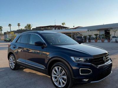 Usata VW T-Roc 2018 Blu SUV