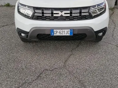 Usata Dacia Duster Acces 101 CV (74 kW) 2023 Bianco SUV