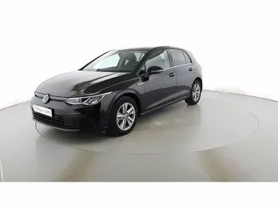 Usata VW Golf VIII Life 110 CV (80 kW) 2023 Nero deep effetto perlato