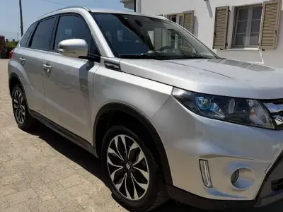Usata Suzuki Vitara 120 CV (88 kW) 2015 Grigio SUV
