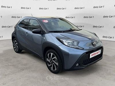 Nuova Toyota Aygo X Active 72 CV (52 kW) 2025 Grigio SUV
