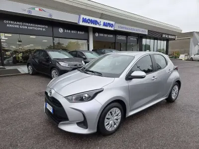 Usata Toyota Yaris Hybrid