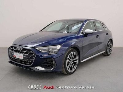 Usata Audi S3 Comfort 333 CV (244 kW) 2024 Blu navarra Berlina