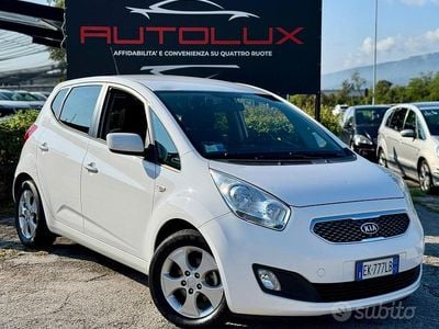 Usata Kia Venga LX 77 CV (56 kW) 2011 Bianco Utilitaria