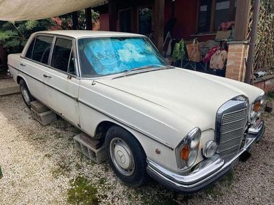 Usata Mercedes 300 200 CV (147 kW) 1971 Bianco Berlina