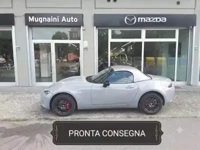 Nuova Mazda MX5 135 CV (99 kW) 2026 Grigio Cabrio