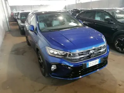 Usata VW Taigo R-line 115 CV (84 kW) 2025 Blu SUV