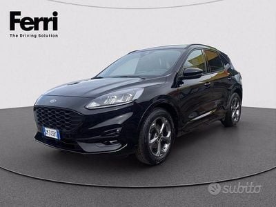 Usata Ford Kuga ST-Line 150 CV (110 kW) 2023 Nero metallizato SUV