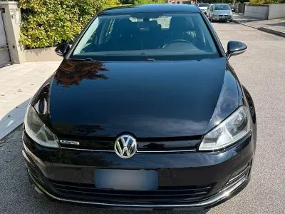 Usata VW Golf VII Highline 110 CV (80 kW) 2016 Nero Berlina