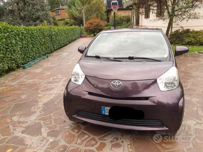 usata Toyota iQ iQ 1.0