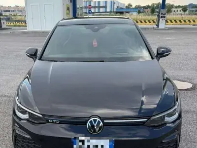 Usata VW Golf VIII GTD 190 CV (139 kW) 2021 Nero Utilitaria