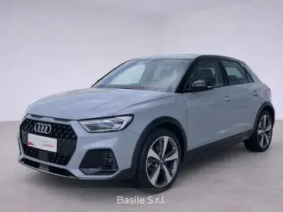 Usata Audi A1 Ambiente 110 CV (80 kW) 2023 Grigio SUV