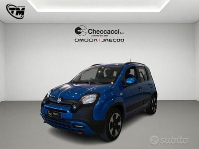 Usata Fiat Panda Cross Cross 69 CV (50 kW) 2024 Blu Utilitaria