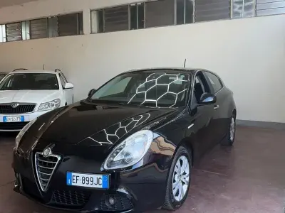 Usata Alfa Romeo Giulietta 105 CV (77 kW) 2010 Nero Utilitaria