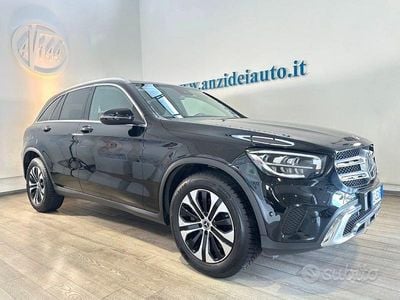 Usata Mercedes GLC200 Business 163 CV (119 kW) 2021 Nero metallizzato SUV