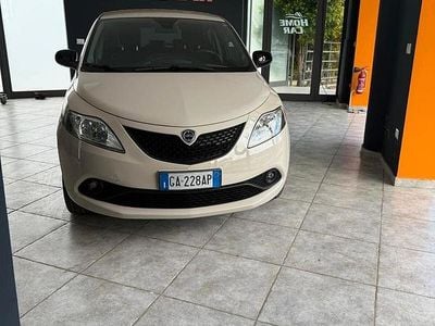 Usata Lancia Ypsilon S 69 CV (50 kW) 2019 Beige Utilitaria