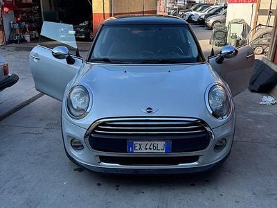 Usata Mini Cooper D 2014 Bianco Utilitaria