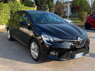 Usata Renault Clio V Business 90 CV (66 kW) 2021 Berlina