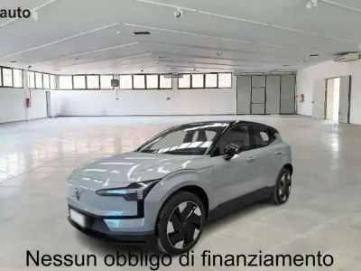 Usata Volvo EX30 Plus 93 kW (127 CV) 2024 Vapour grey metalizzato / tet SUV