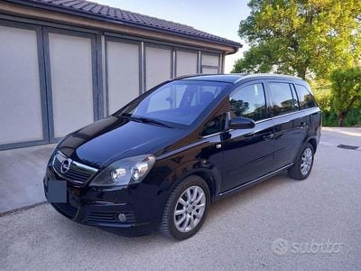 Occasion Opel Zafira Cosmo 94 ch (69 kW) 2007 Noir Monospace