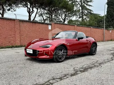 Usata Mazda MX5 Exceed 131 CV (96 kW) 2017 Rosso Cabrio