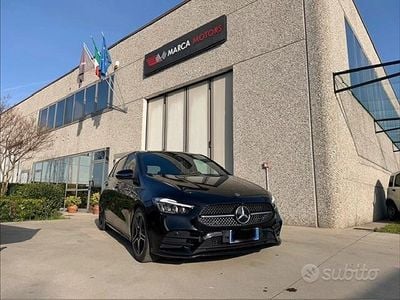 Occasion Mercedes B180 AMG Line Premium 116 ch (85 kW) 2023 Noir Monospace