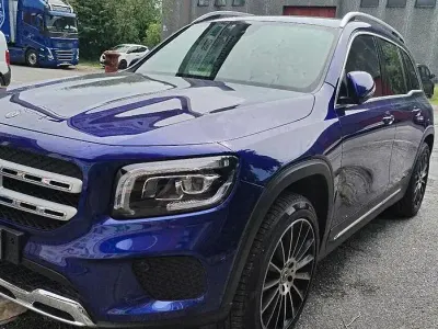 Usata Mercedes GLB200 150 CV (110 kW) 2021 Blu SUV