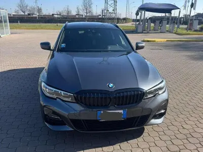 Usata BMW 320 Sport Line 190 CV (139 kW) 2021 Grigio Station wagon