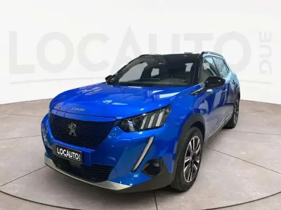 Usata Peugeot e-2008 GTi 100 kW (136 CV) 2021 Blu SUV