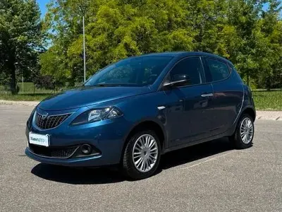 Usata Lancia Ypsilon 69 CV (50 kW) 2022 Utilitaria
