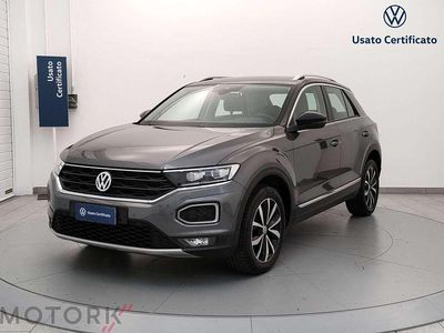 Käytetty VW T-Roc Style 116 HP (85 kW) 2018 Harmaa Katumaasturi