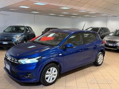 Usata Dacia Sandero Expression 100 CV (73 kW) 2023 Blu Berlina